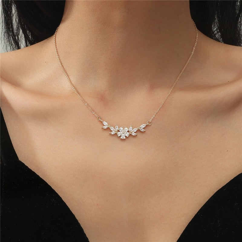 Zircon Flower & Choker Necklace