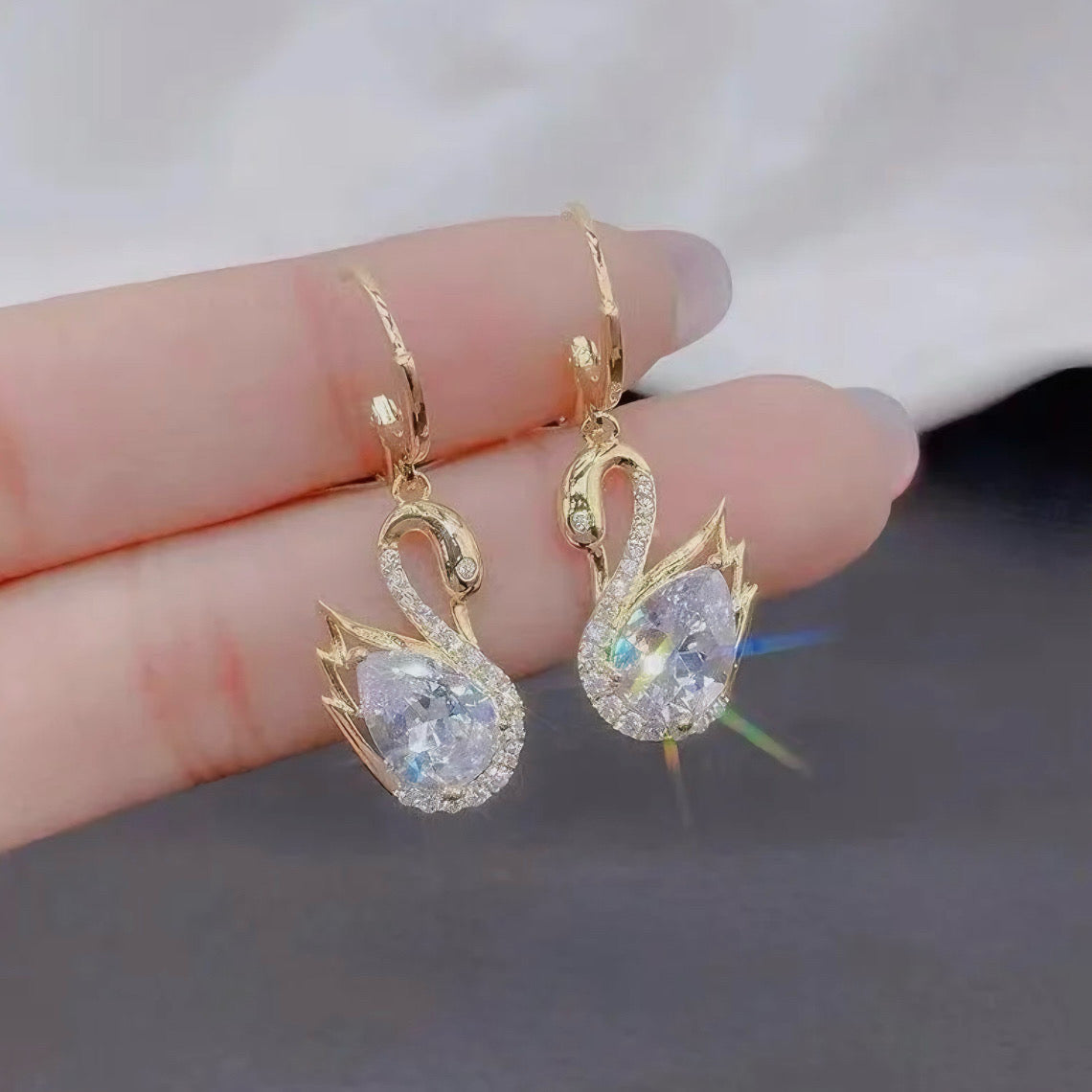 Rhinestone Swan & Earrings Set